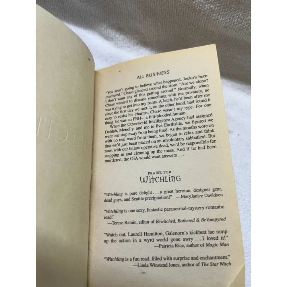 Witchling Yasmine Galenorn Sisters of the Moon Book 1 Paranormal Romance PB